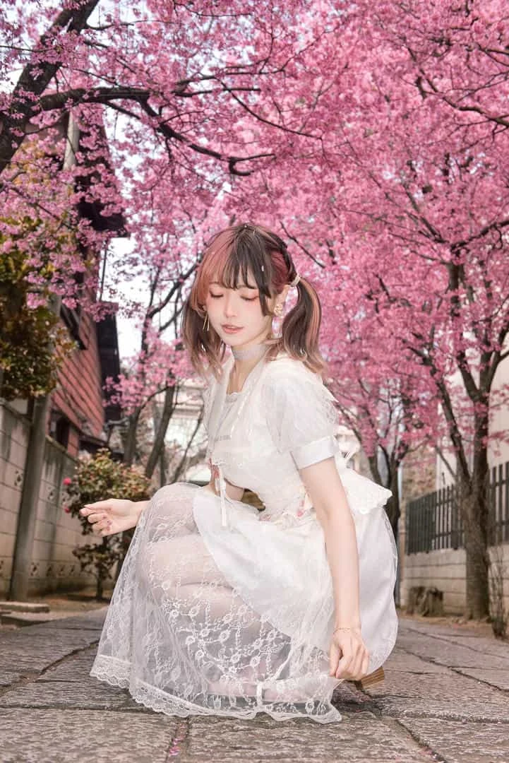 ElyEE子 2025年04月订阅 (4套)