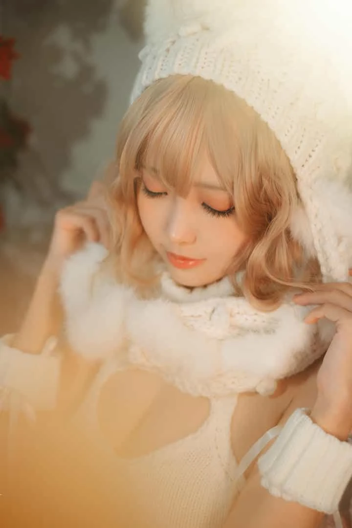 ElyEE子 白色 KNITTING