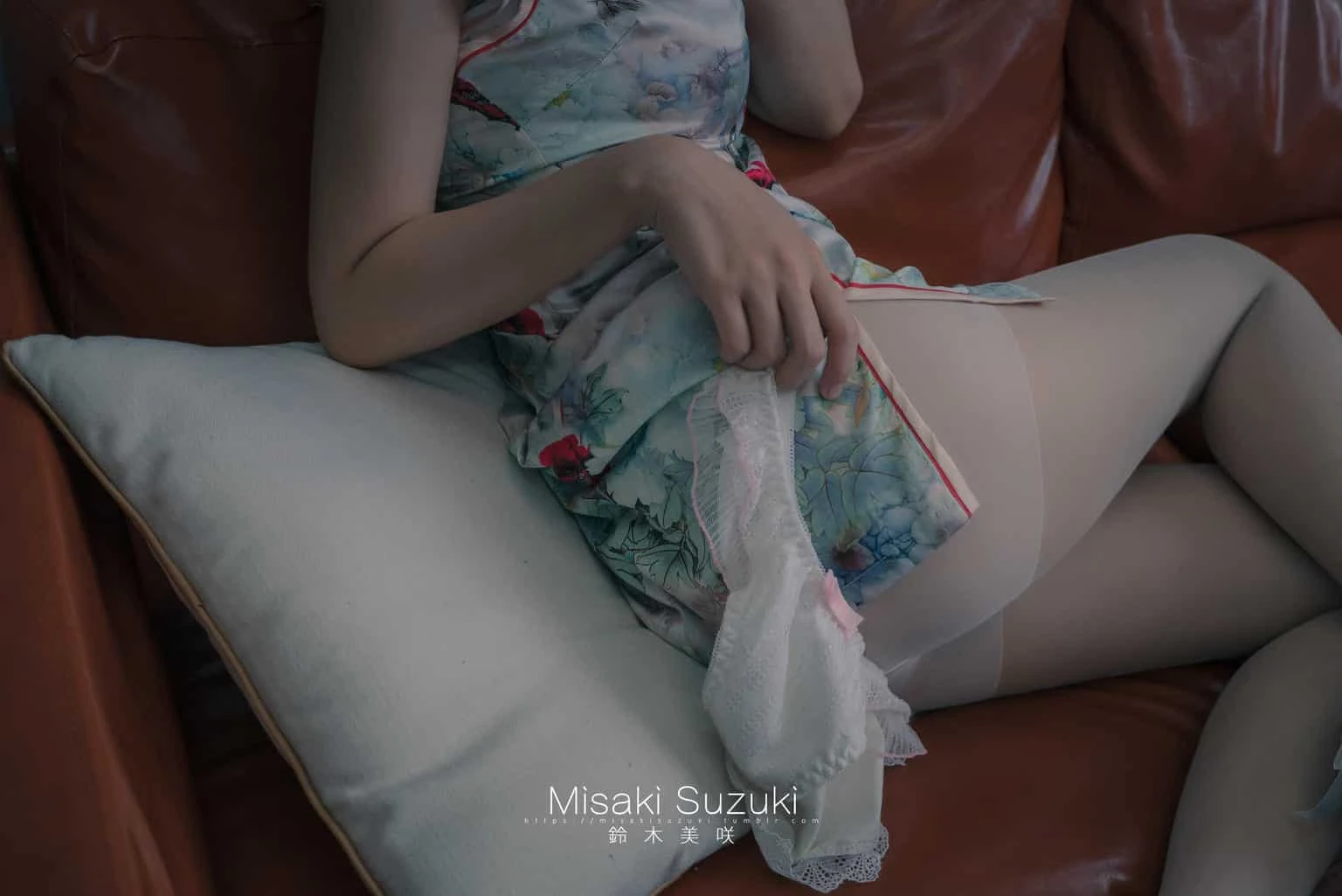 铃木美咲 - 浮世花信风