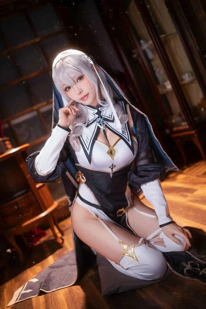 ElyEE子 Shirogane noel~Nun