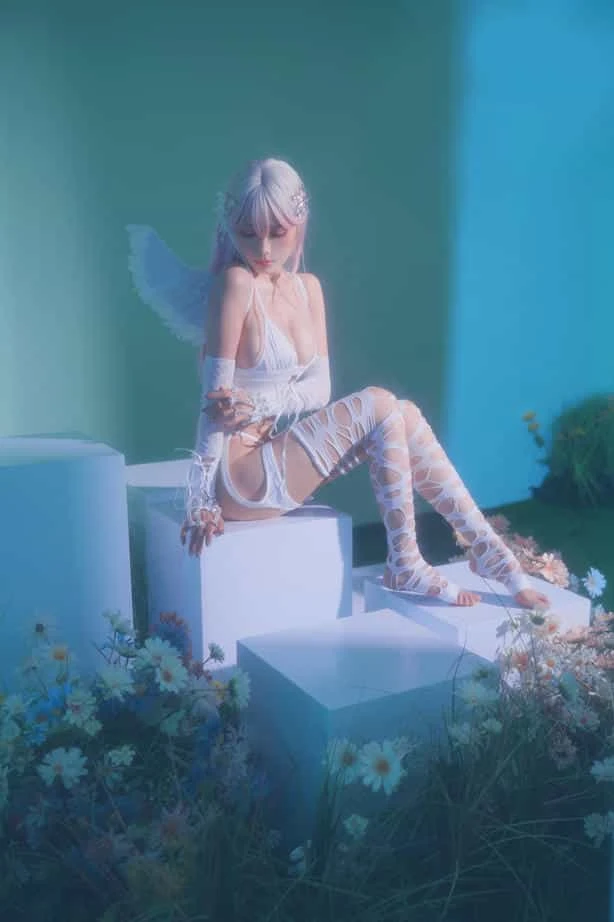 ElyEE子 2024年10月订阅 (1／3套) Plant Angel植天使