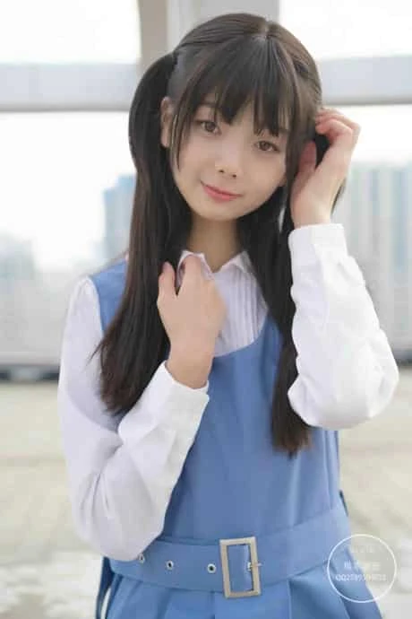 稚乖画册 夜夜 天台真空80D白丝