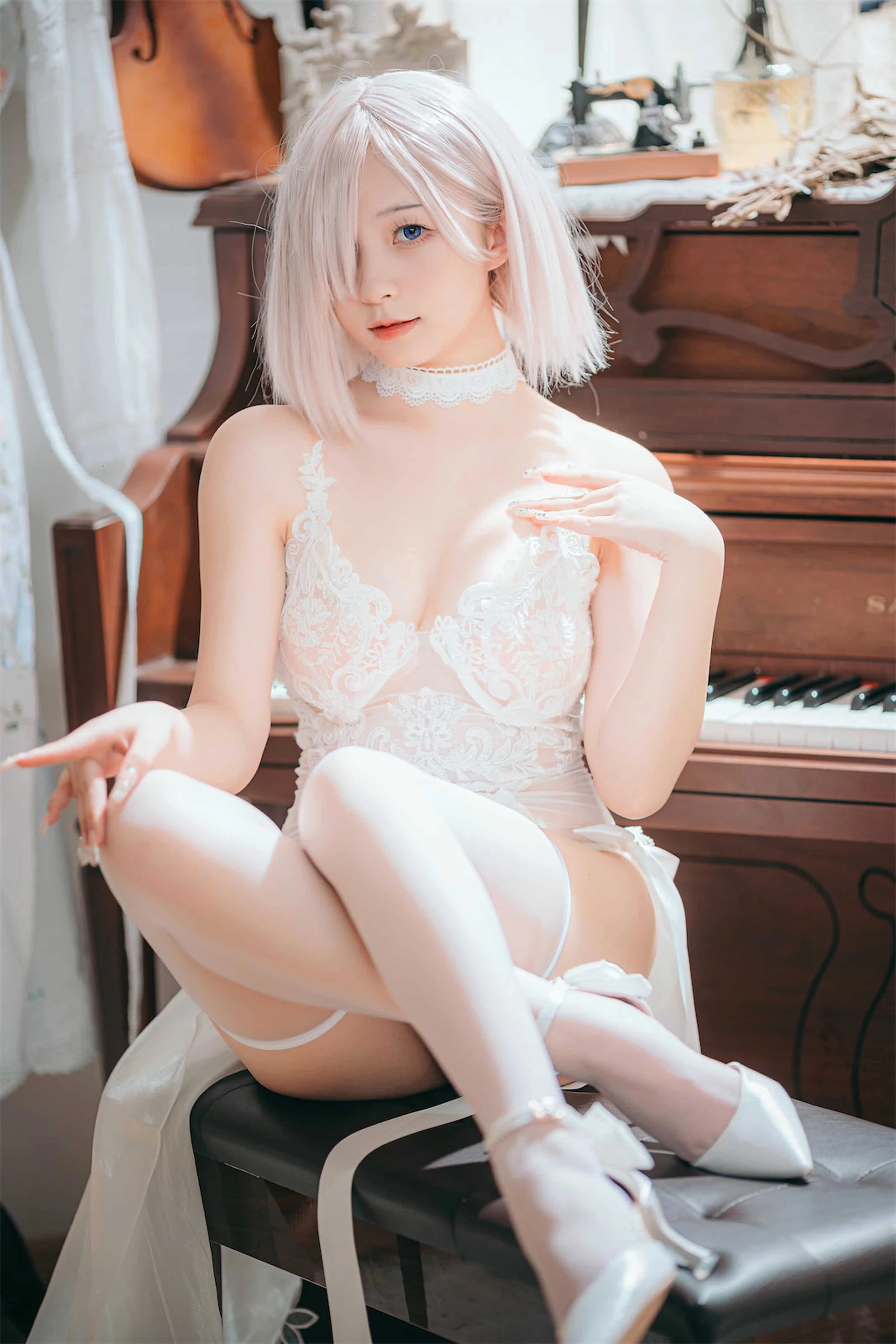 花铃 玛修婚纱