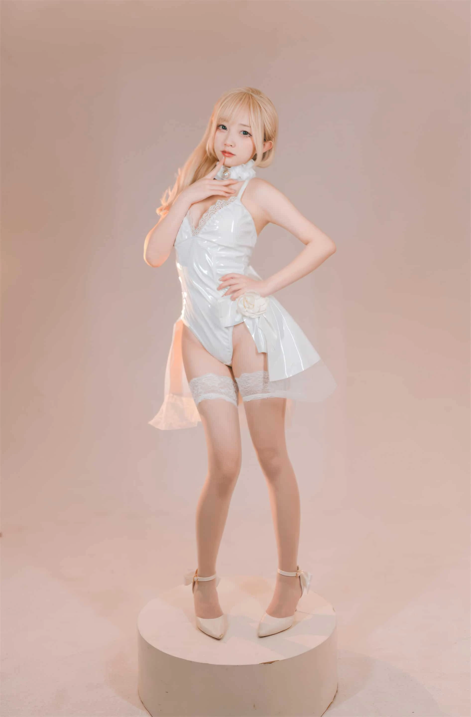 花铃 纯白小花嫁