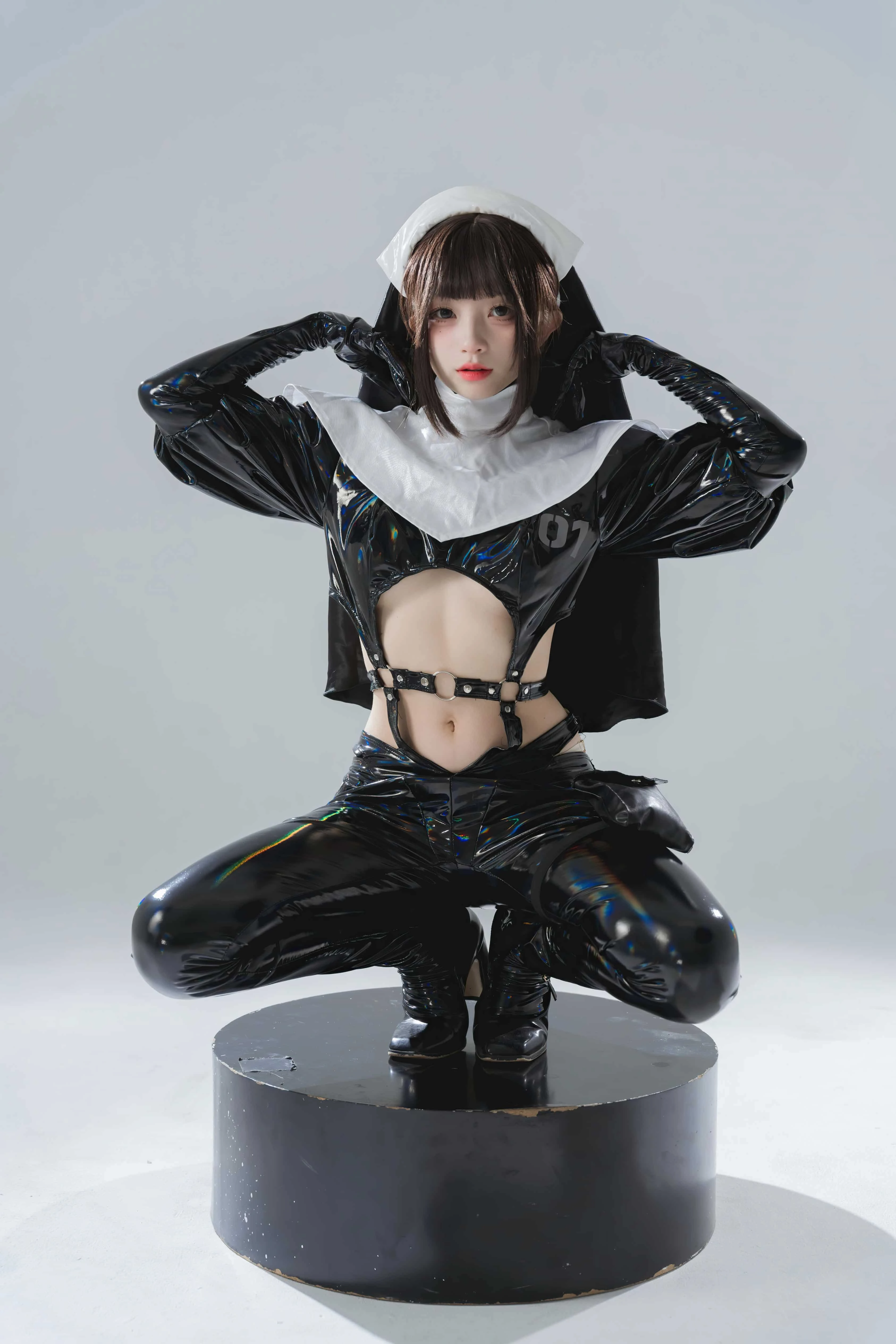 花铃 漆皮修女