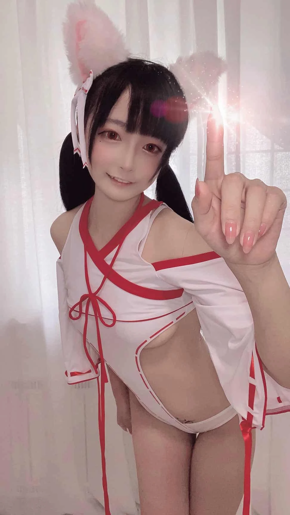 佳佳好难啊 - 神社巫女