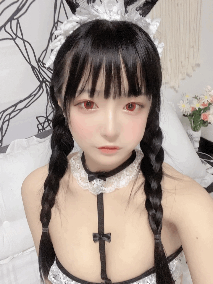 佳佳好难啊 - 兔女郎