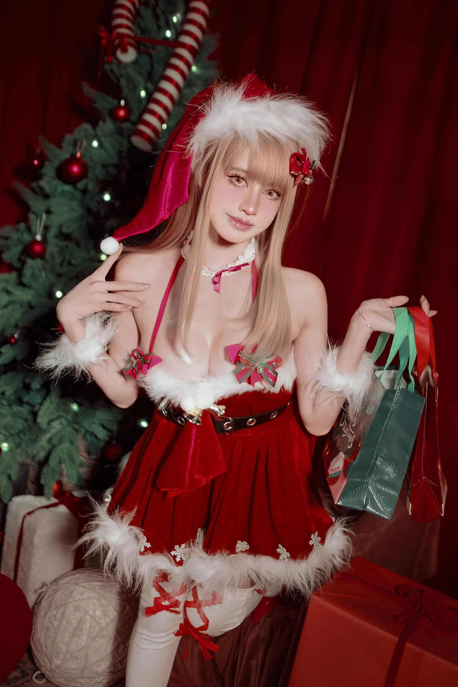 PingPing Emma Xmas NIKKE