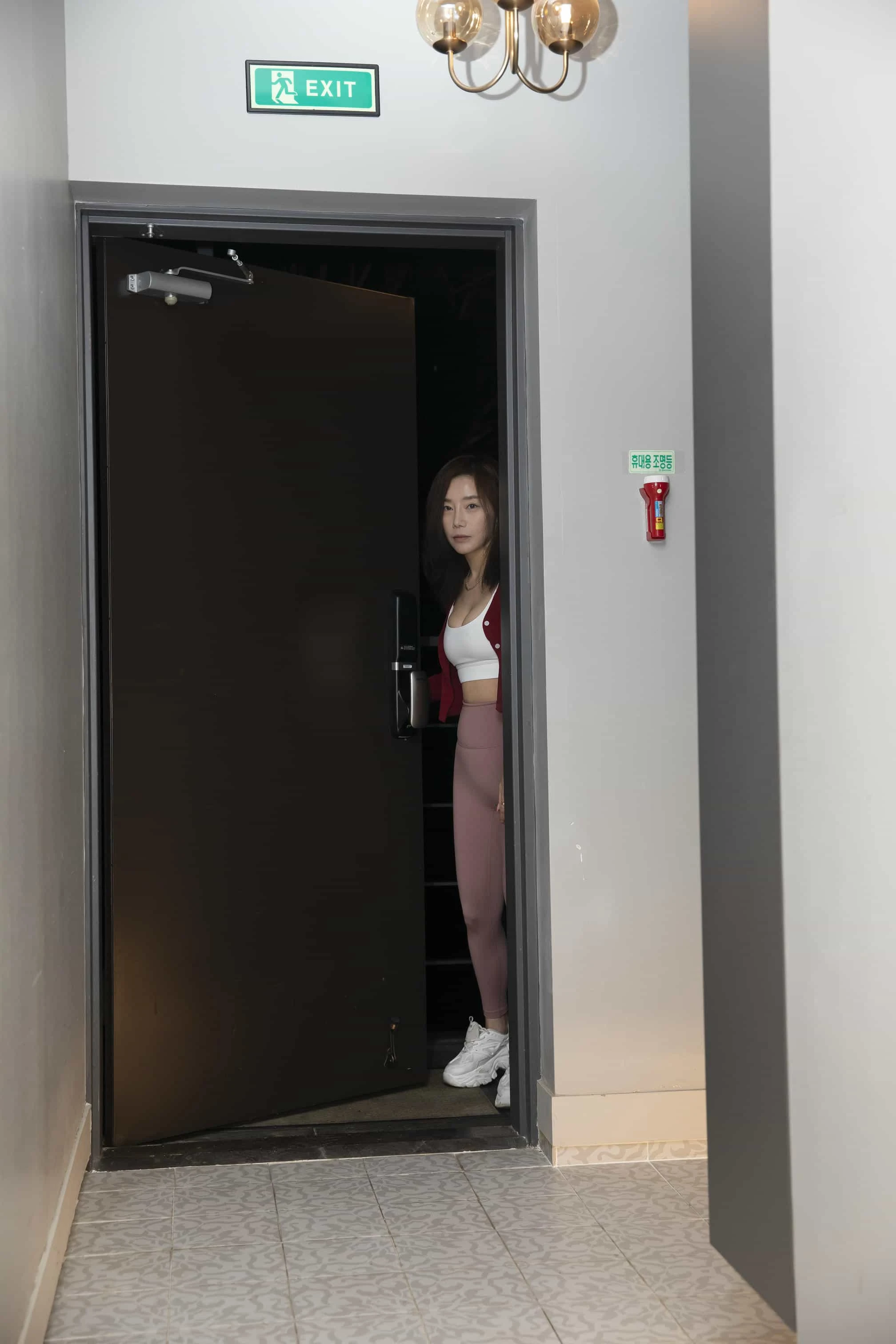 BUNNY - Lee Ha Kim A helper serise S.1