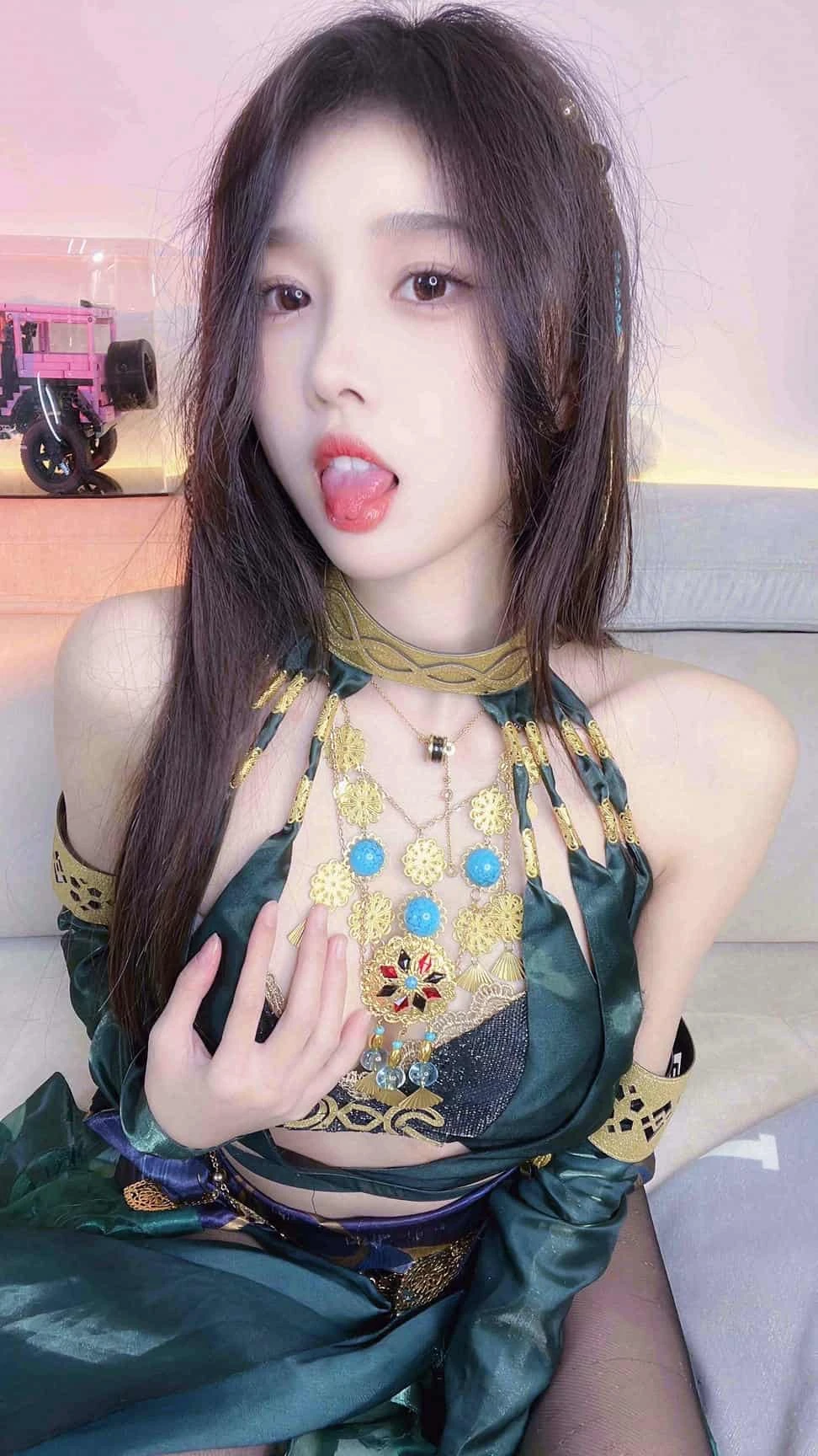 小小奶瓶儿 - 迦南