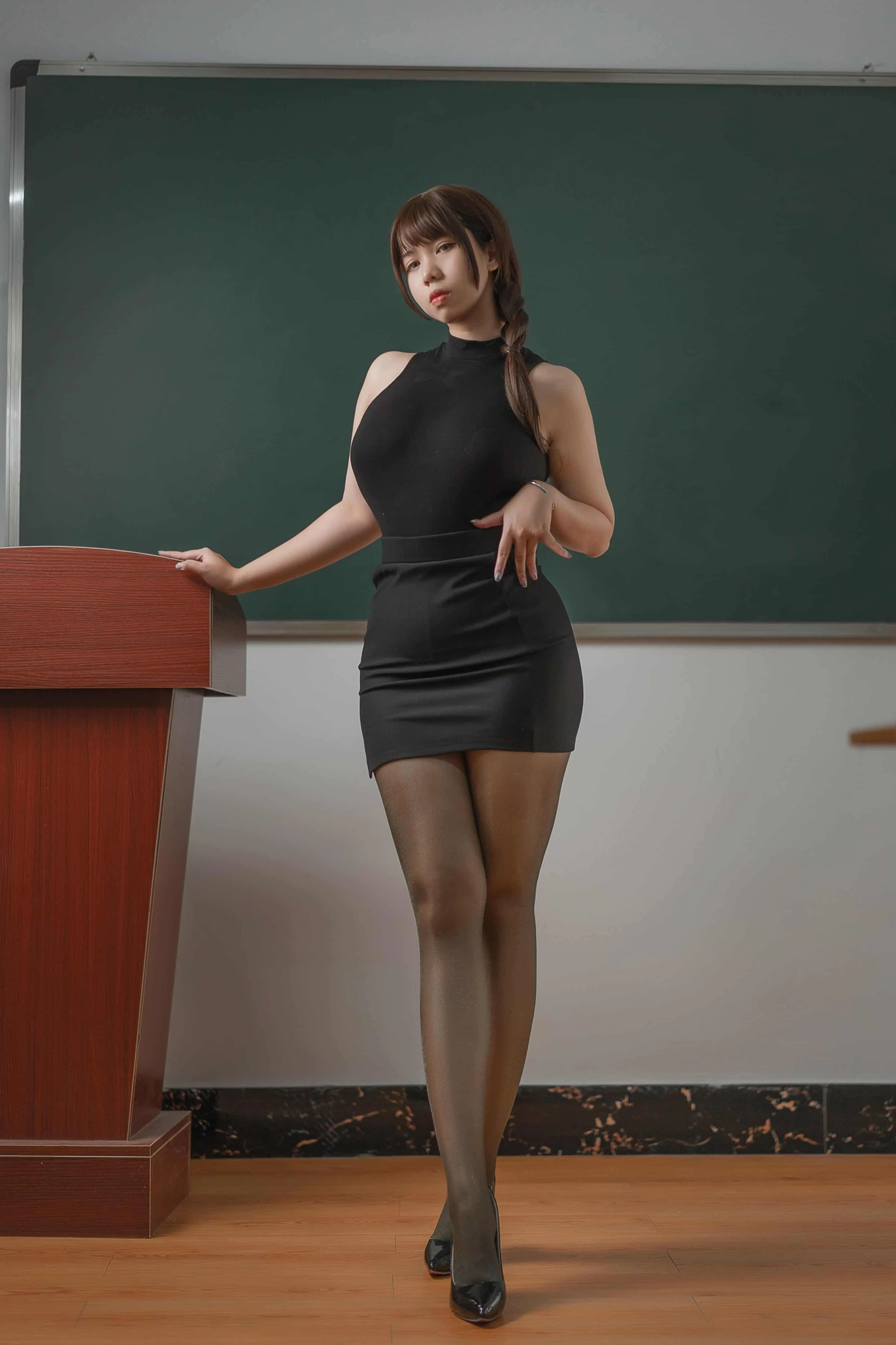 Meroko_魅瞳 女教师